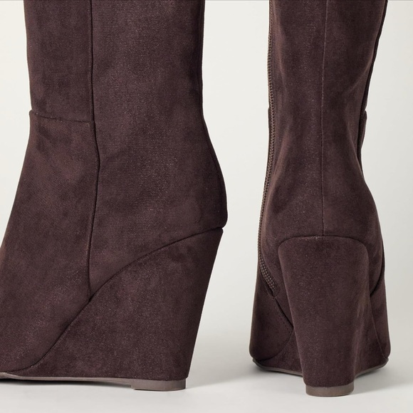 The Drop Women's Geralda Tall Wedge Boot Classic - Picture 3 of 6